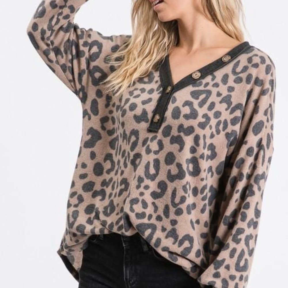 Animal Print V-Neck Top with Button Detail - Picture 2 of 6